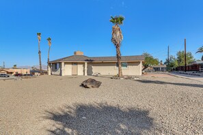 Front of property - 3 Mi to Lake Havasu: Family Home w/ Game Room (Lake Havasu City)