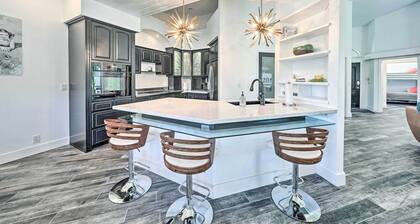 Spacious Parker House on the Colorado River!