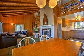 Cottage (3 Bedrooms) | Interior - Lakefront Branch Cottage w/ Dock, Kayaks & Grill! (Branch)