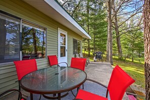 Cottage (3 Bedrooms) | Interior - Lakefront Branch Cottage w/ Dock, Kayaks & Grill! (Branch)