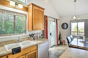 House (3 Bedrooms) | Interior - Lake View Home w/ Grill: Hike, Boat, Relax! (Kelseyville)
