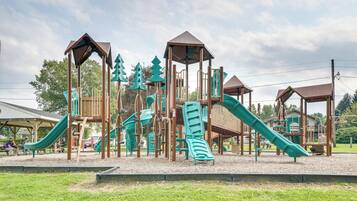 Rumah (4 Bedrooms) | Interior