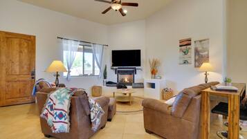 House (4 Bedrooms) | Interior