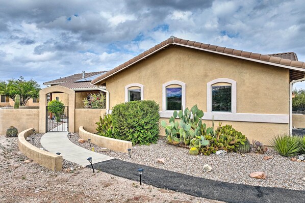 House (4 Bedrooms) | Interior - Cozy Mtn-view Vail Home w/ Heated Pool! (Vail)