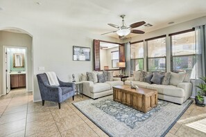 House (3 Bedrooms) | Interior