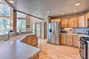 House (4 Bedrooms) | Interior - Spacious Angel Fire Home w/ Deck & Resort Perks! (Angel Fire)