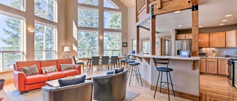 Rumah (4 Bedrooms) | Interior