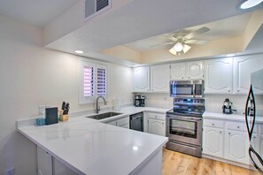 Apartment (1 Bedroom) | Interior