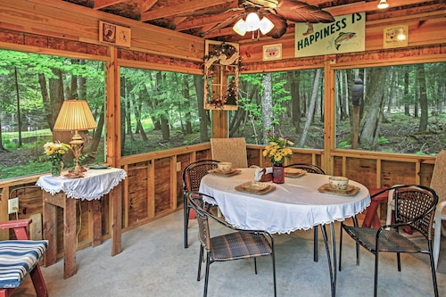 Secluded Birnamwood Cottage w/ Deck & River Views!