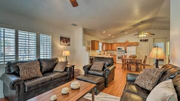 Nhà (2 Bedrooms) | Nội thất