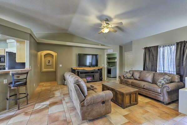 獨棟房屋 (3 Bedrooms) | 起居區