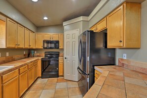 獨棟房屋 (3 Bedrooms) | 私人廚房 | 微波爐、烤箱、爐台、洗碗機