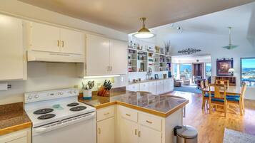 Rumah (2 Bedrooms) | Interior