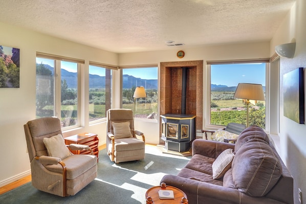 House (2 Bedrooms) | Interior - Zion Mountain Guest House w/ Canyon Vistas! (New Harmony)