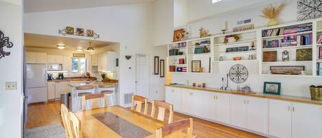 Ev (2 Bedrooms) | İç mekân