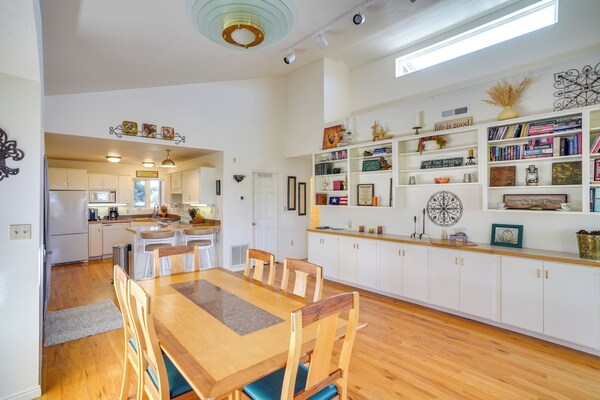 Zion Mountain Guest House W/ Canyon Vistas! - Utah