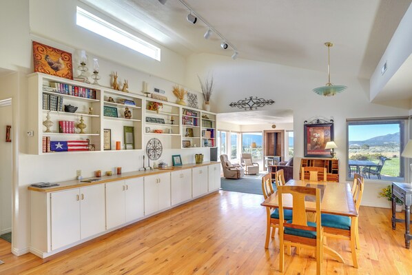 Nhà (2 Bedrooms) | Nội thất