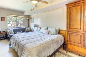 Apartment (2 Bedrooms) | Interior - 10 Mi to Dtwn: Pet-friendly Sedona Getaway! (Sedona)