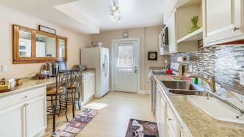 Apartemen (2 Bedrooms) | Interior