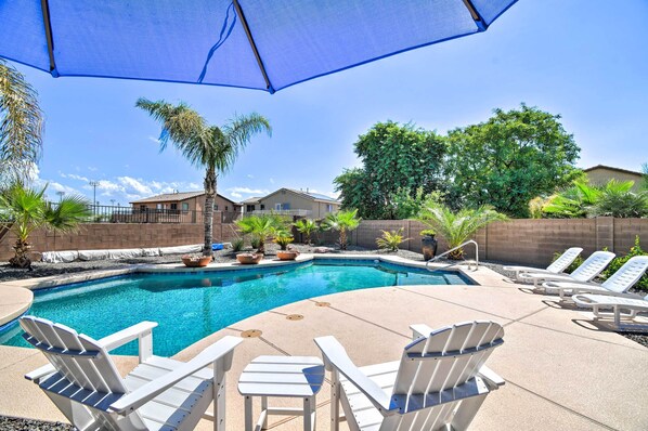 House (5 Bedrooms) | Front of property