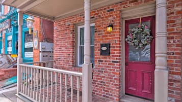 Rumah (2 Bedrooms) | Interior