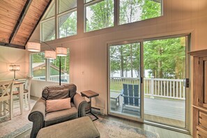 Cottage (3 Bedrooms) | Interior