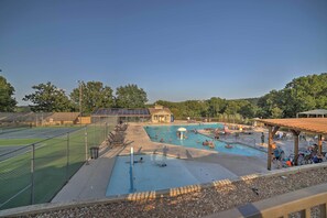 Apartment (2 Bedrooms) | Interior - Heated Pool Access: Condo < 5 Mi to Branson Strip! (Branson)