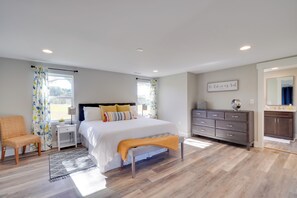House (3 Bedrooms) | Interior - Scenic Home on 20-acre Farm: Families Welcome (Cleveland)