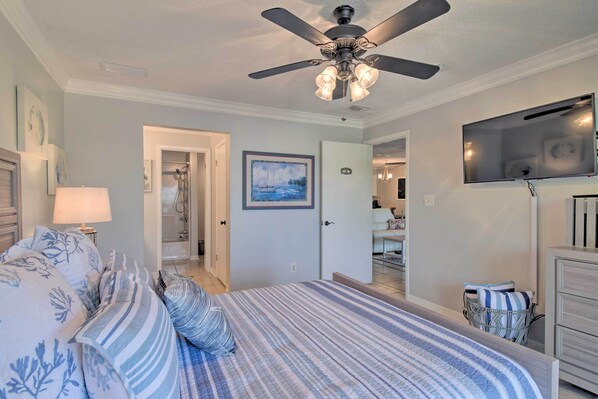 Apartment (3 Bedrooms) | Interior - Coastal Condo w/ 2 Pools + Mobile Bay Views! (Gulf Shores)