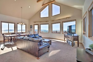 House (4 Bedrooms) | Front of property