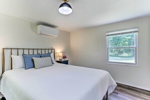 Nhà (3 Bedrooms) | 3 phòng ngủ, bàn ủi/dụng cụ ủi quần áo, bộ trải giường 