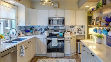 House (3 Bedrooms) | Bahagian dalam