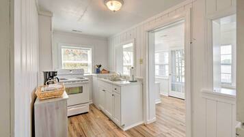 Cottage (1 Bedroom) | Interior