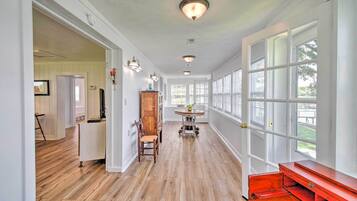 Cottage (1 Bedroom) | Interior