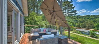 Upscale Cottage With Furnished Lake-view Deck!
