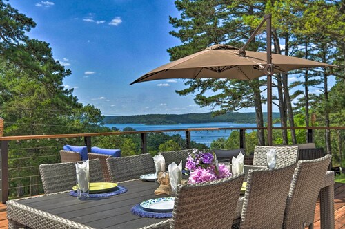 Upscale Cottage With Furnished Lake-view Deck!