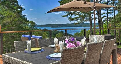 Upscale Cottage With Furnished Lake-view Deck!