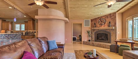 House (2 Bedrooms) | Front of property