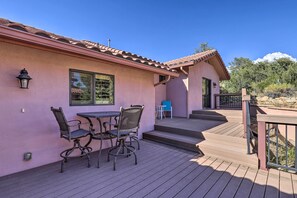 Casa (2 Bedrooms) | Interior