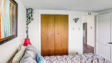 Talo (2 Bedrooms) | Sisätilat