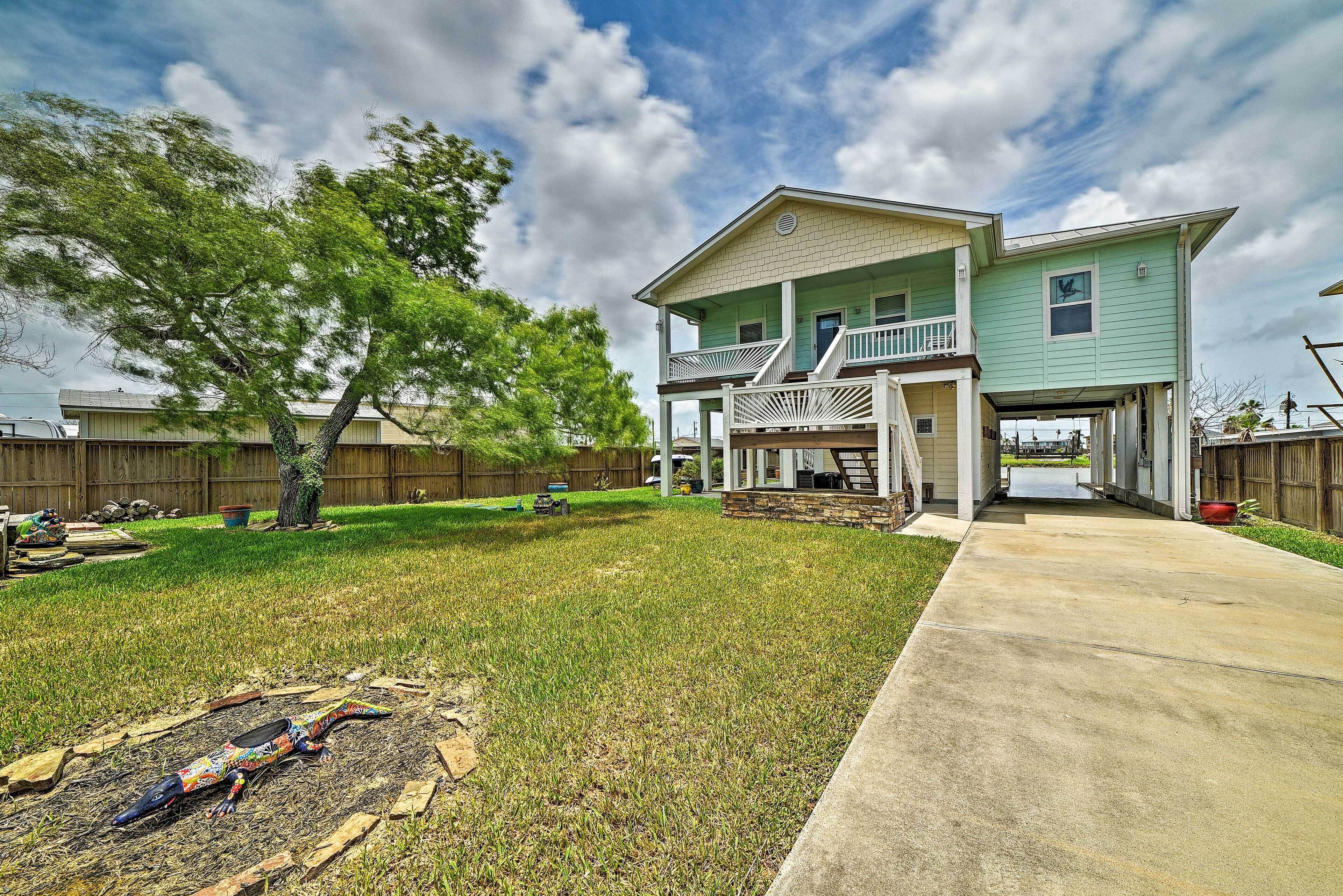 House (3 Bedrooms) | Front of property