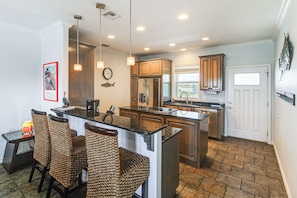 House (3 Bedrooms) | Interior - Waterfront Rockport Home w/ Deck & Boat Ramp! (Rockport)