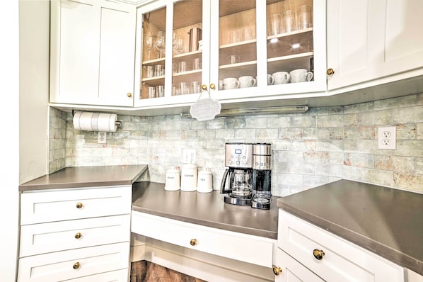 Rumah (5 Bedrooms) | Interior