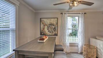 Casa (2 Bedrooms) | Interior