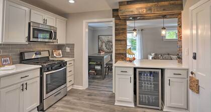 Pet-friendly Home - 1/2 Mi to Downtown Willoughby!