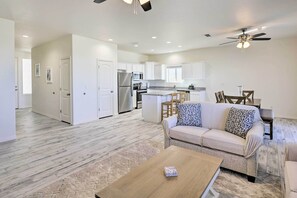 House (3 Bedrooms) | Interior - Modern Kingman Vacation Rental, 5 Mi to Dtwn! (Kingman)