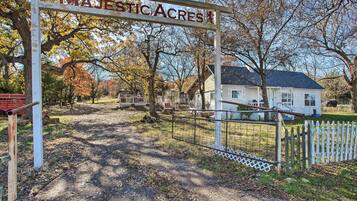 Cottage (2 Bedrooms) | Interior