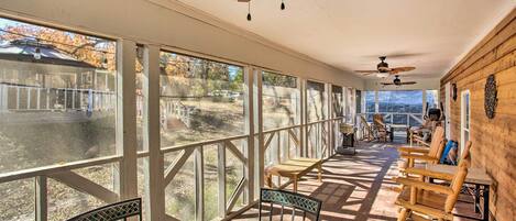 Cottage (2 Bedrooms) | Interior