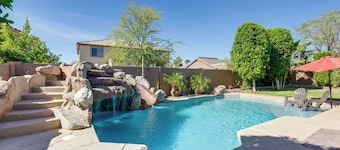 4 Mi to Surprise Stadium! Snowbird Haven w/ Pool