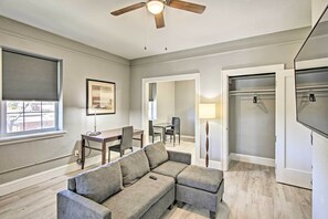 Living area - Restored Enid Apt: Central to Historic Dtwn! (Enid)